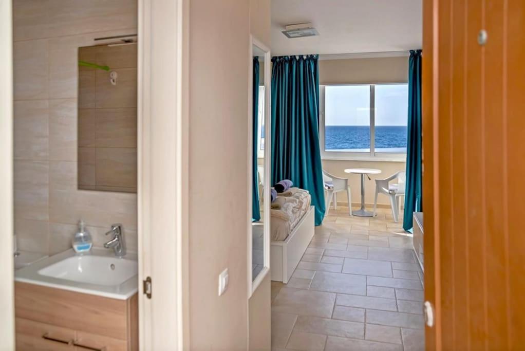 First Line Ocean View Studio Puerto de Santiago  Exterior foto